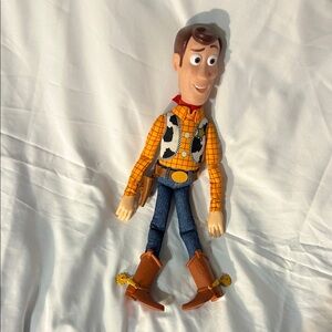 Disney Sheriff Woody, pull ring, talks, plastic head, hands, boots/ belt